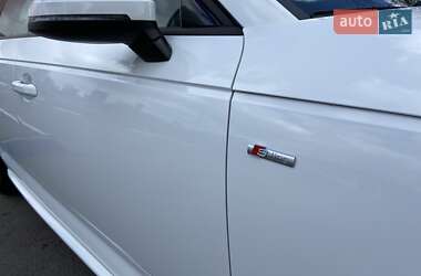 Седан Audi A4 2016 в Киеве