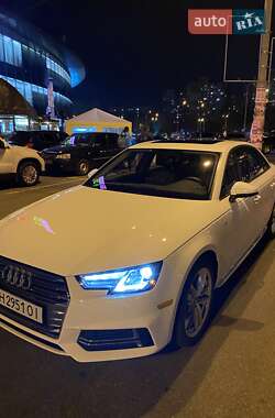Седан Audi A4 2016 в 