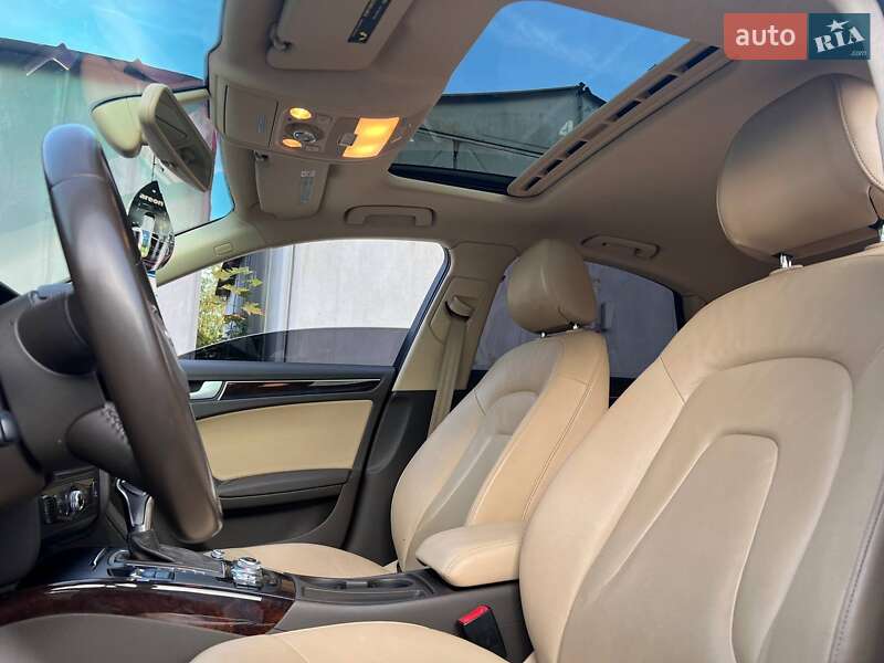Седан Audi A4 2013 в Днепре