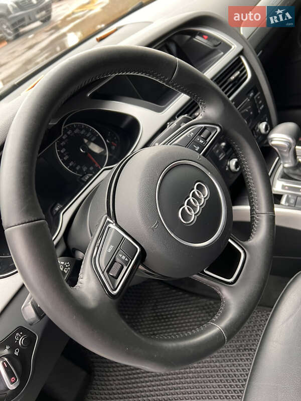 Седан Audi A4 2016 в Львові