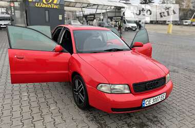 Седан Audi A4 1996 в Чернівцях