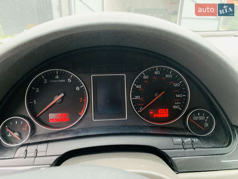 Седан Audi A4 2002 в Рожище