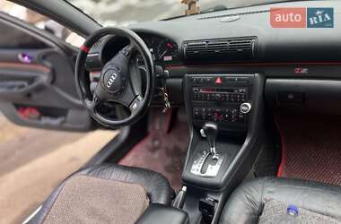 Универсал Audi A4 2000 в 