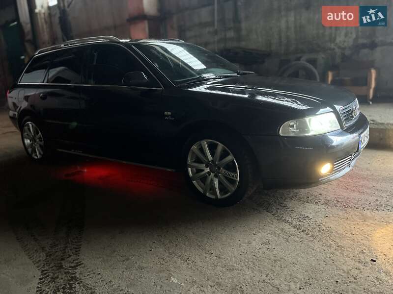 Универсал Audi A4 2000 в Черновцах