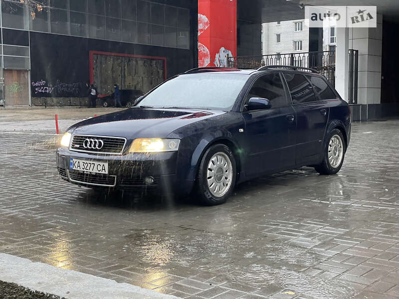 Универсал Audi A4 2004 в 