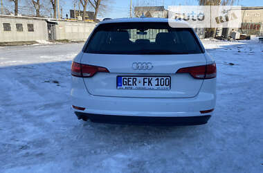 Універсал Audi A4 2017 в 