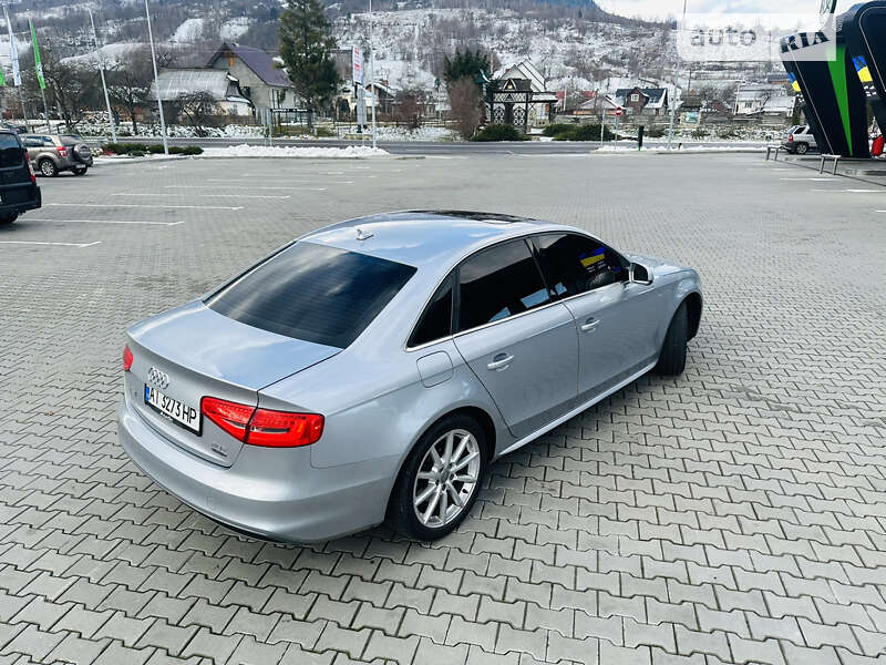 Седан Audi A4 2015 в Яремче