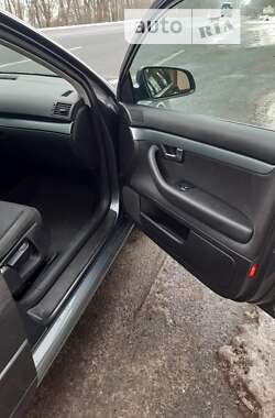 Универсал Audi A4 2004 в 