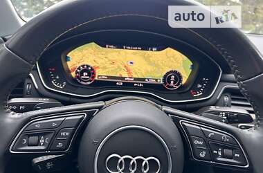 Седан Audi A4 2018 в 