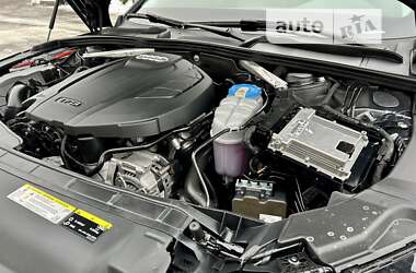 Седан Audi A4 2018 в 