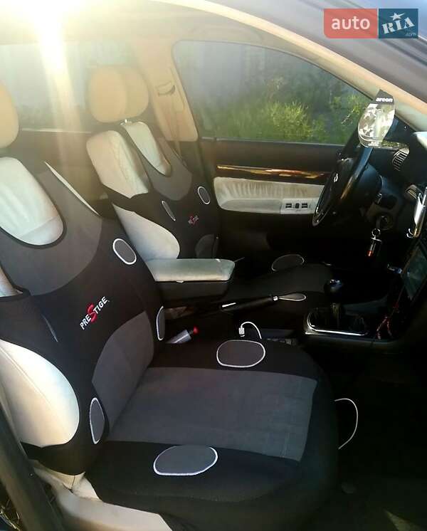 Универсал Audi A4 1999 в Харькове