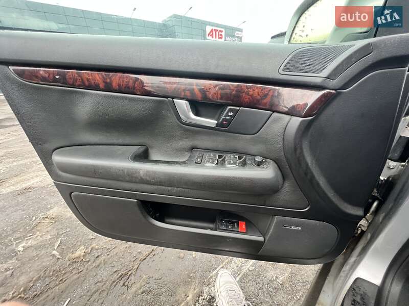 Седан Audi A4 2001 в Броварах