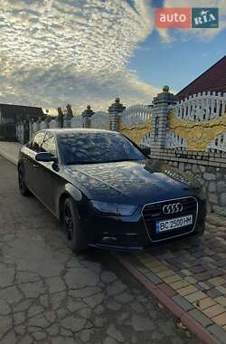 Седан Audi A4 2013 в Первомайську