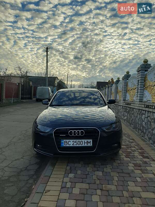 Седан Audi A4 2013 в Первомайську