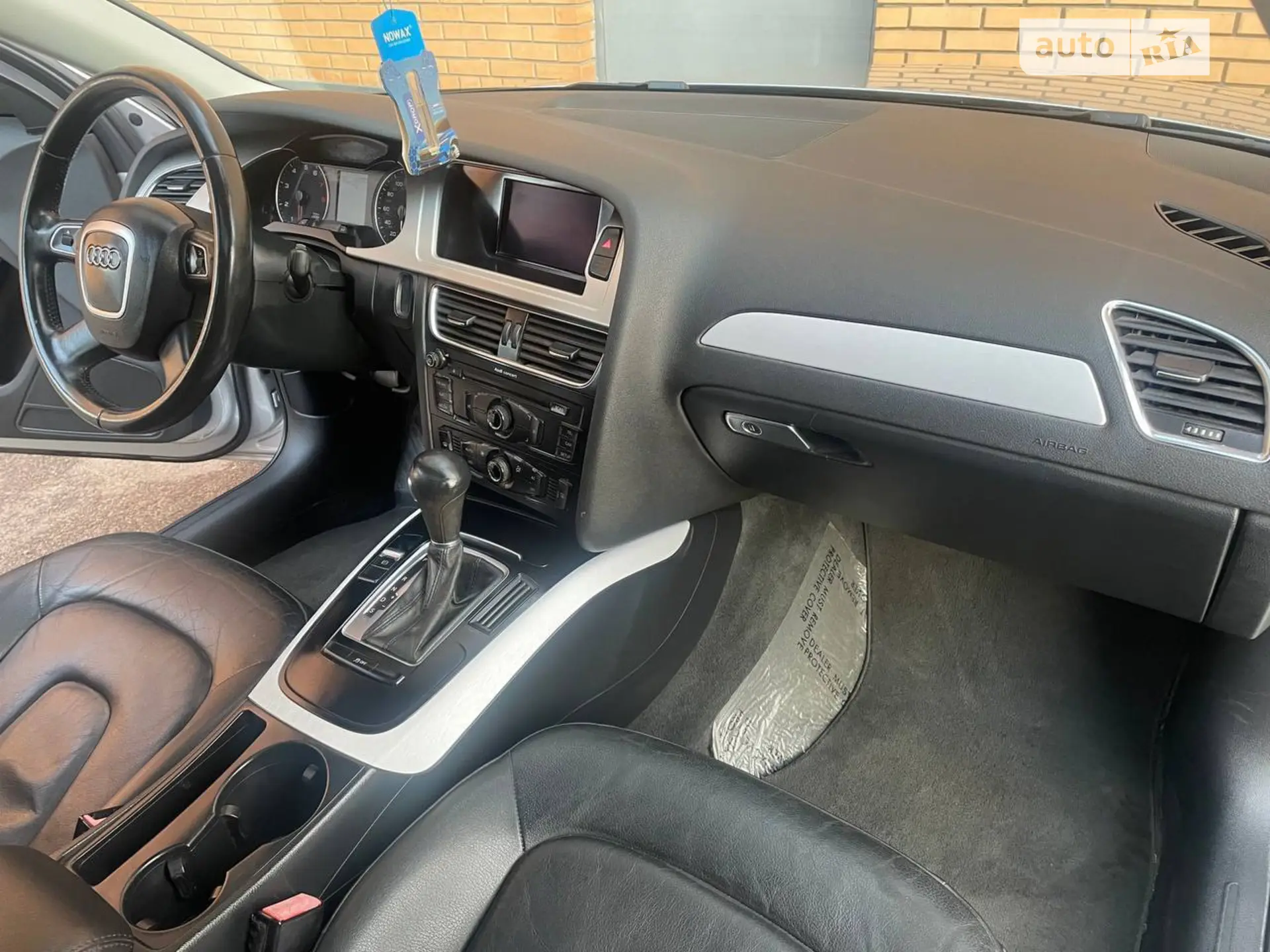 2011 Audi A4 - мініатюра 13