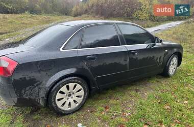 Седан Audi A4 2002 в Хусте