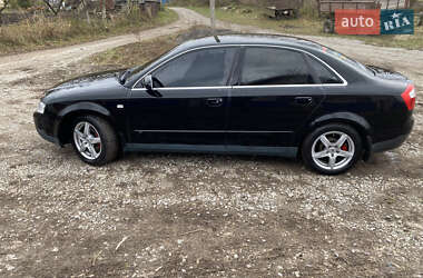 Седан Audi A4 2004 в Копычинце