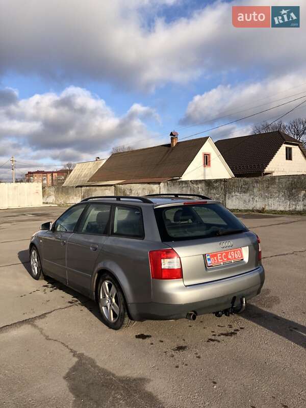 Универсал Audi A4 2002 в Сарнах