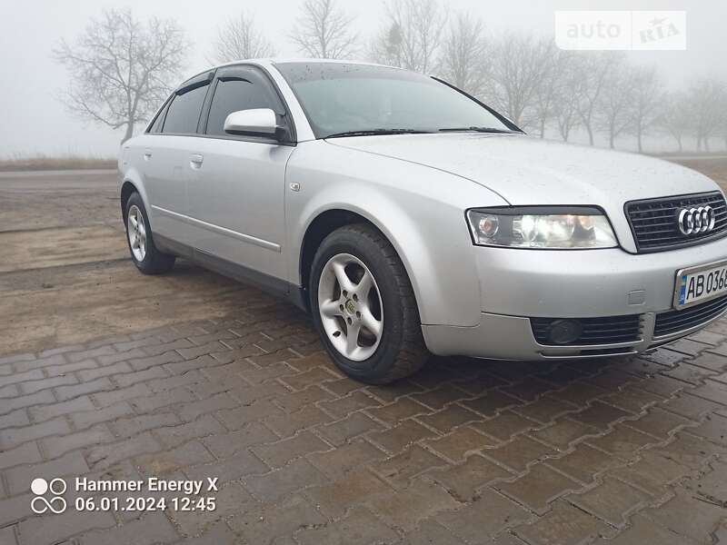 Седан Audi A4 2001 в Крижополі