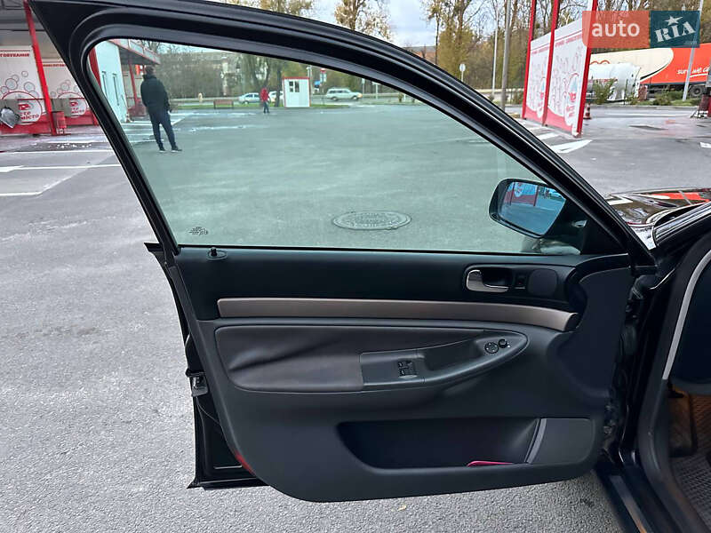 Седан Audi A4 2000 в Виннице