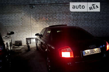 Седан Audi A4 2002 в Киеве