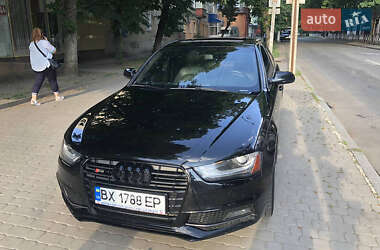 Седан Audi A4 2015 в Черновцах