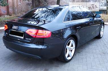 Седан Audi A4 2012 в Днепре