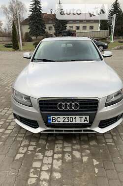 Седан Audi A4 2010 в Самборе