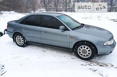 Седан Audi A4 1996 в Харькове