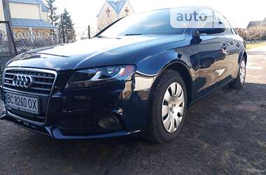 Седан Audi A4 2010 в Львове