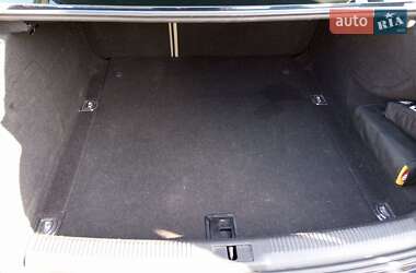 Седан Audi A4 2010 в Львове