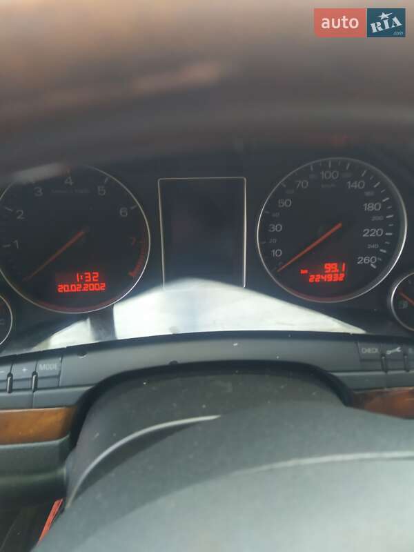 Универсал Audi A4 2002 в Ильинцах