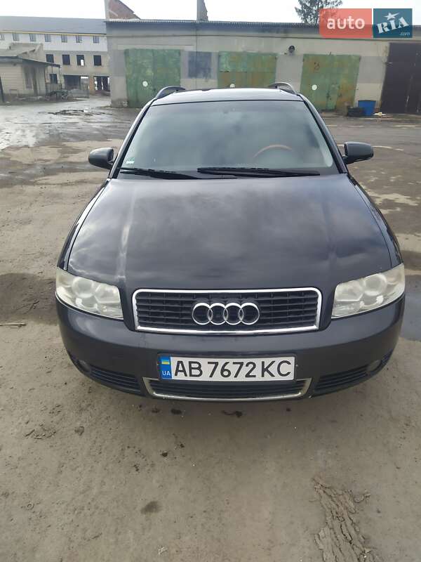 Универсал Audi A4 2002 в Ильинцах