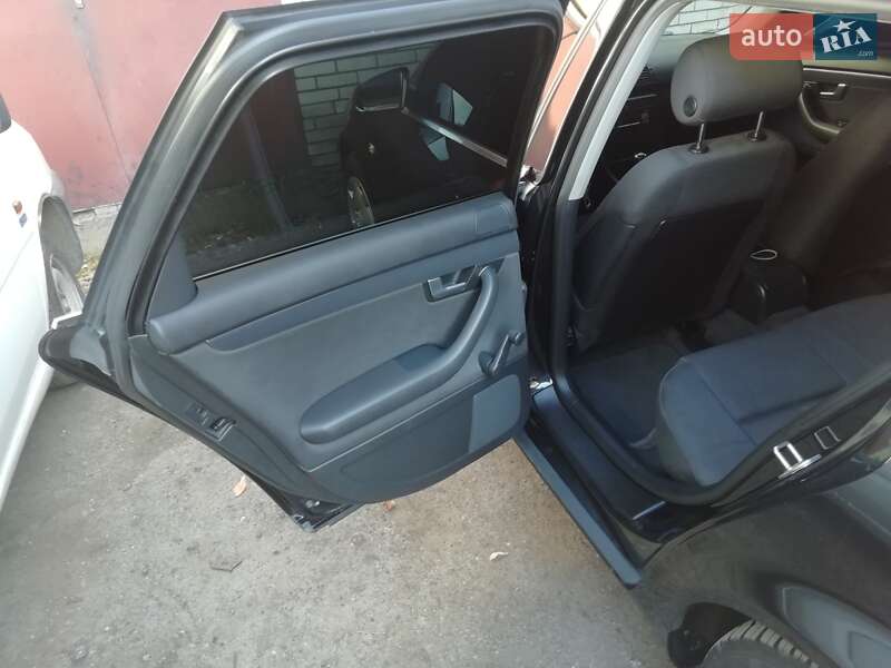 Універсал Audi A4 2004 в Калинівці