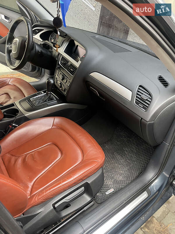Універсал Audi A4 2009 в Івано-Франківську