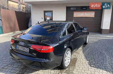 Седан Audi A4 2012 в Днепре