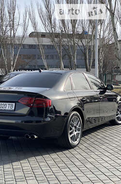 Седан Audi A4 2011 в Одесі