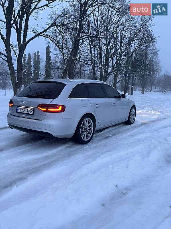 Универсал Audi A4 2012 в Чугуеве