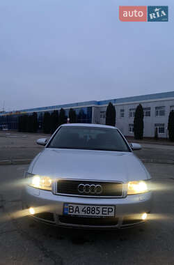 Седан Audi A4 2004 в Кропивницком