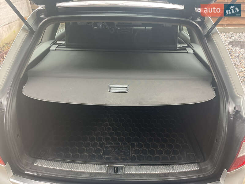 Универсал Audi A4 2002 в Боярке
