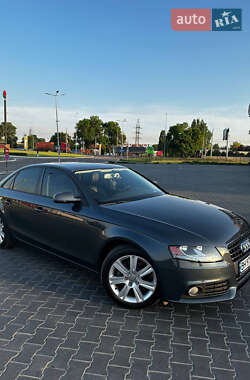 Седан Audi A4 2011 в Одессе