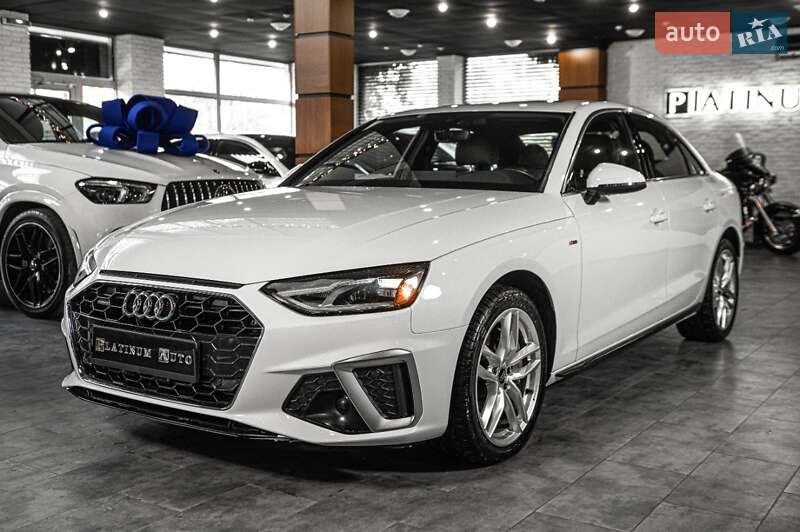 Седан Audi A4 2019 в Одессе