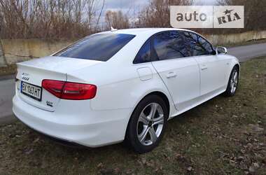 Седан Audi A4 2014 в Старокостянтинові