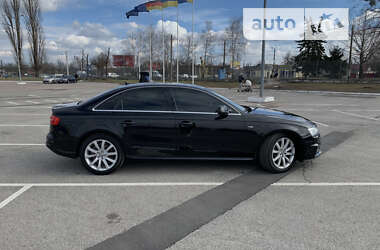 Седан Audi A4 2014 в Житомире