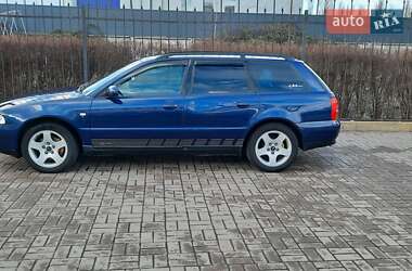 Універсал Audi A4 2001 в Києві
