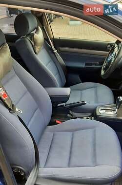 Універсал Audi A4 2001 в Києві