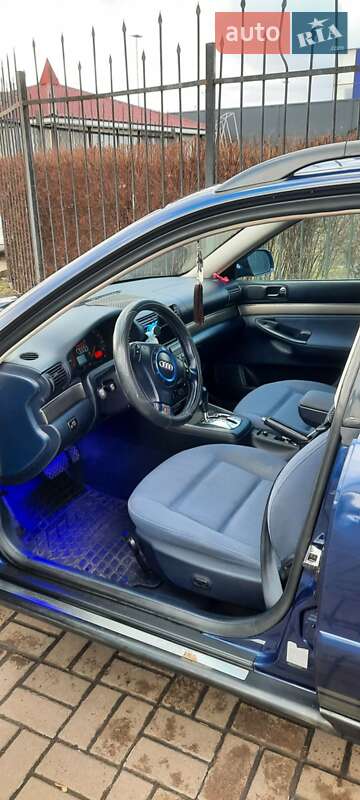 Універсал Audi A4 2001 в Києві