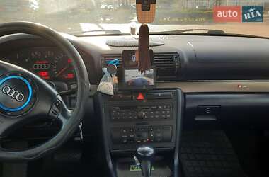 Універсал Audi A4 2001 в Києві
