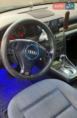 Універсал Audi A4 2001 в Києві