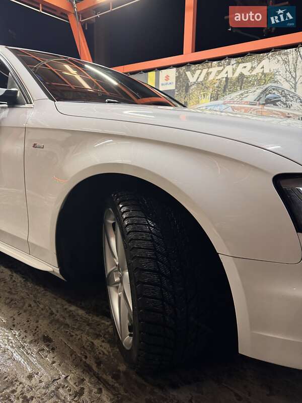 Универсал Audi A4 2015 в Новомосковске